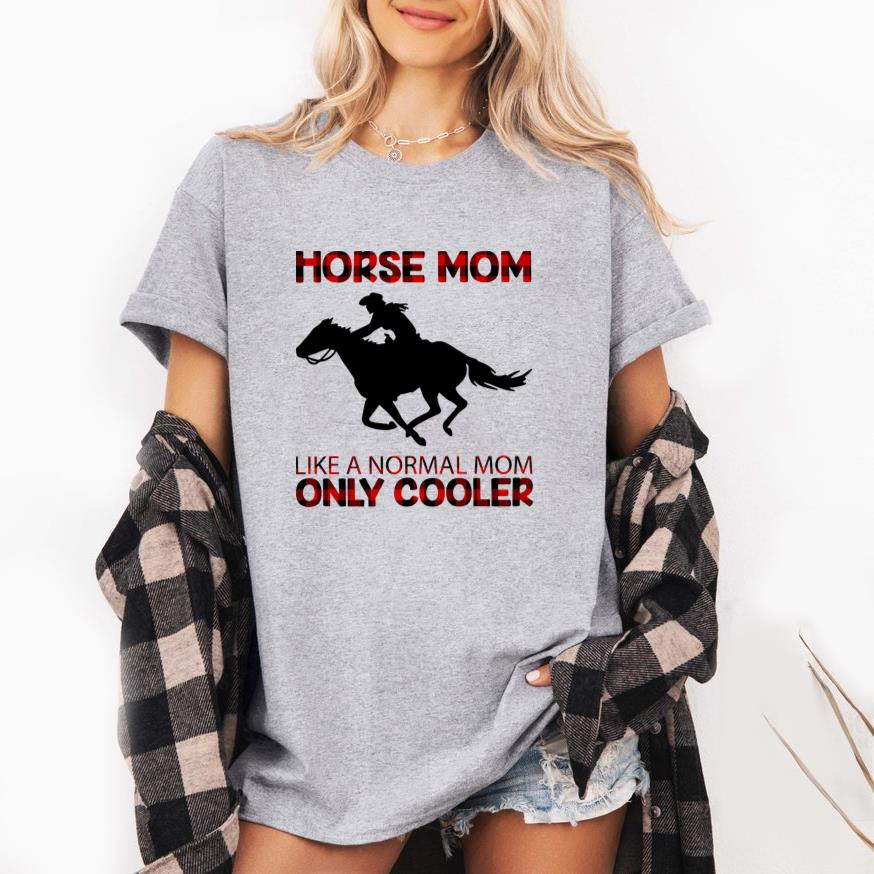 Horse mom Classic T-Shirt